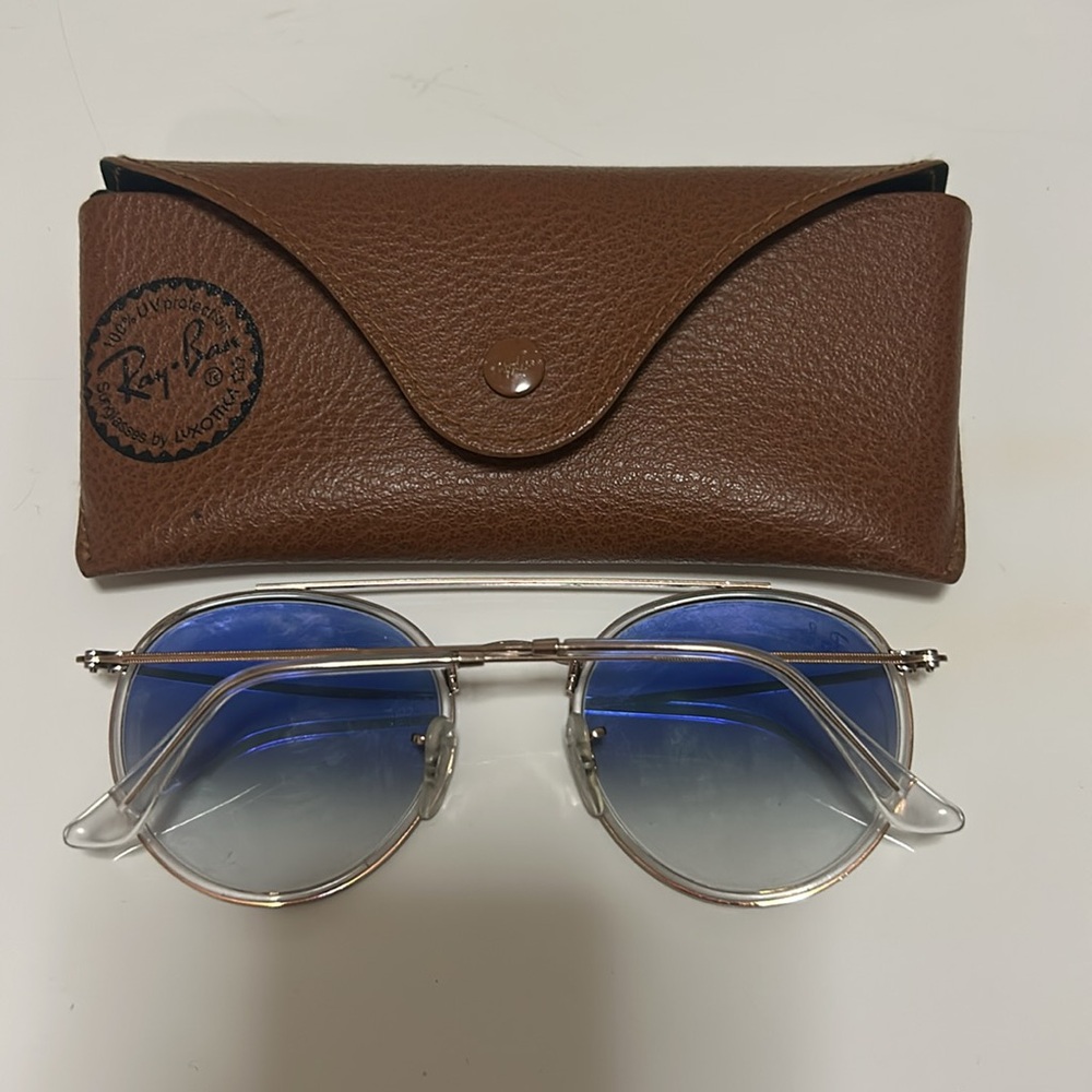 Ray-Bans - Picture 3 of 5
